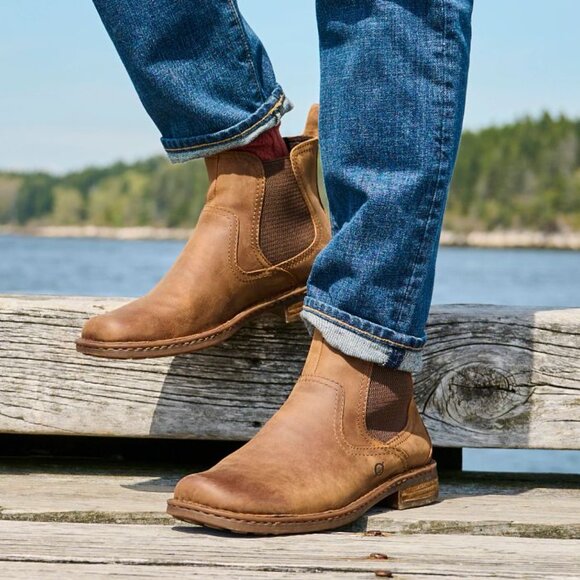 Born Hemlock Chelsea Boots Grand Canyon Tan Leather Handcrafted Comfort Size 9M main image 13